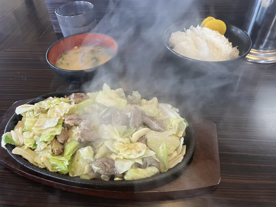 びっくり亭 — 福岡の鉄板焼き名店