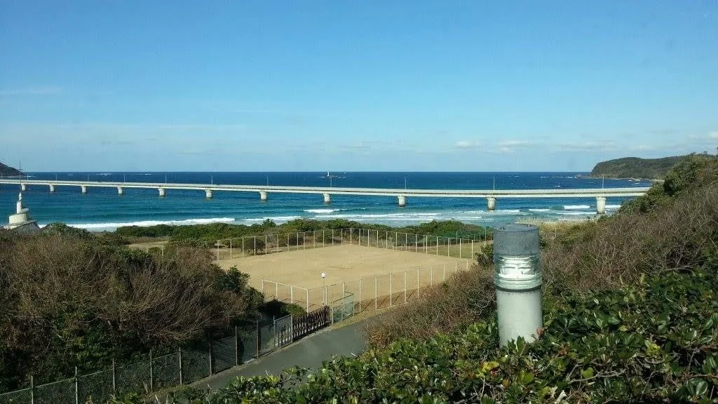 福岡・夏の海岸線